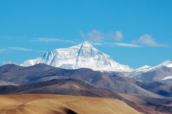 Everest seen from Tingri, Tibet